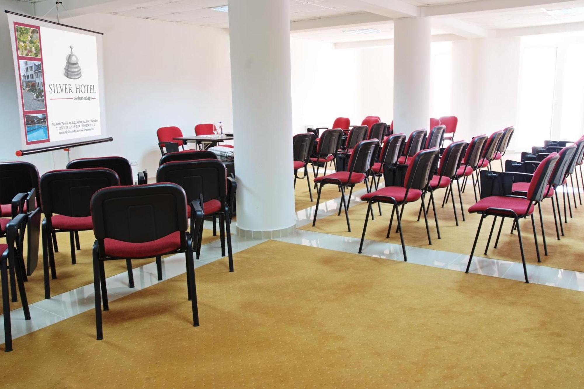 Silver Hotel Oradea Ngoại thất bức ảnh