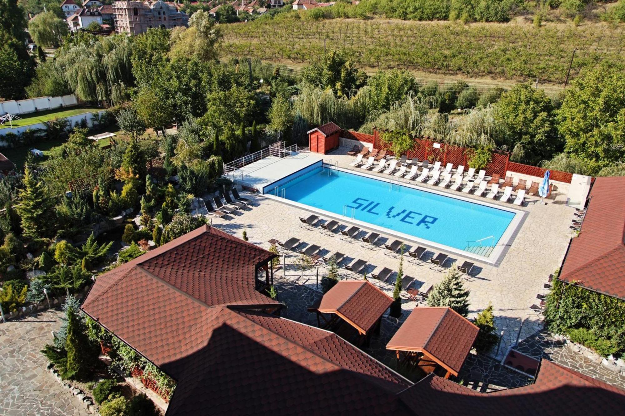 Silver Hotel Oradea Ngoại thất bức ảnh