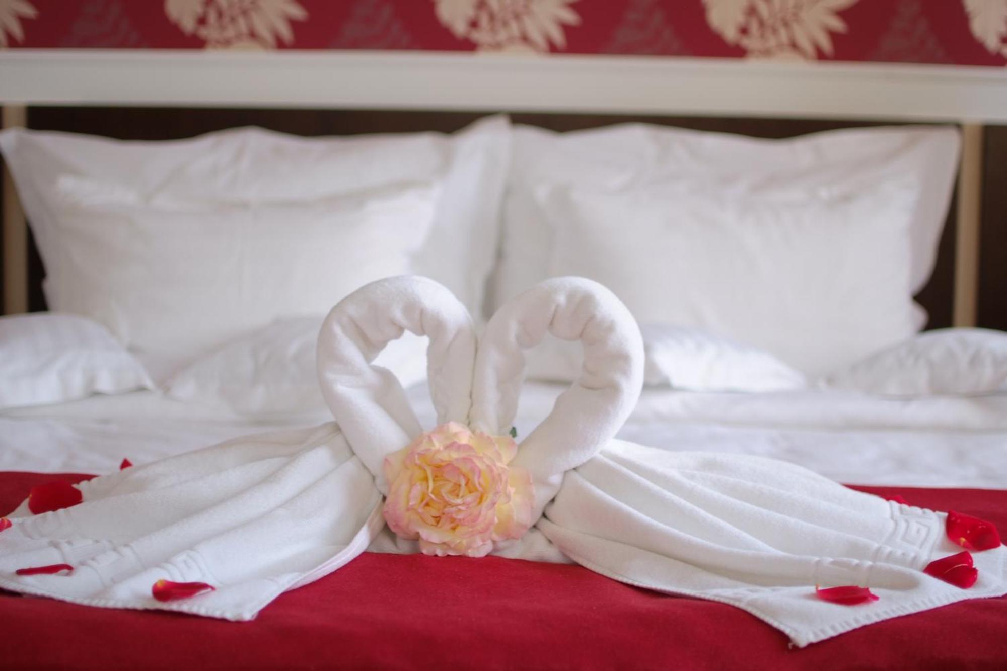 Silver Hotel Oradea Ngoại thất bức ảnh