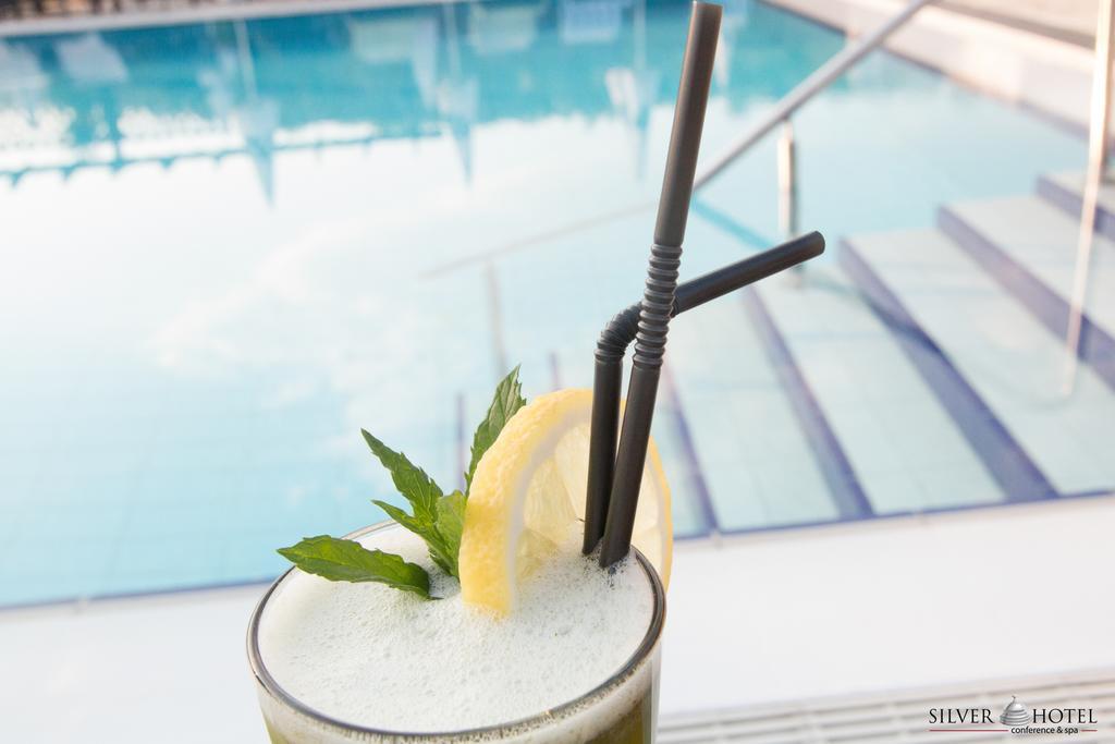 Silver Hotel Oradea Ngoại thất bức ảnh